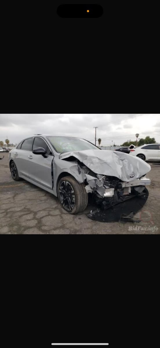 السلام وعليكم
K5 GT Line 2021
سيارة حادثه ٤ قطع موضح بالسونار 
كاملة لأخر حبايه فول مواصفات 1/1 
رقم بغداد تحويل مباشر ماشية 130 الف كيلو متر 
للبيع او مراوس حسب القناعة 
مكان السيارة بغداد الدورة ***********
