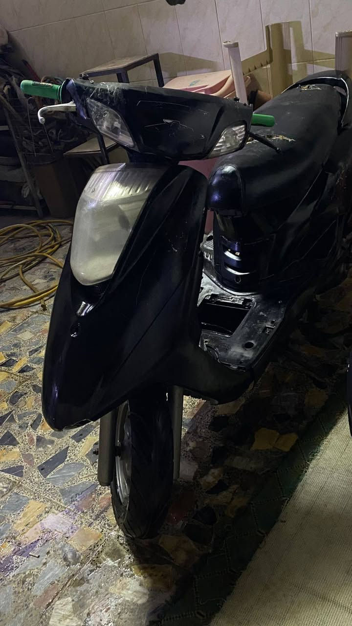 اسلام عليكم بريز 140 كوم حديد دراجه غسلتها ماشتغلت بعد ابيع كوم حديد تجي تحمل وتروح
لاتكلي شبيها مابيها تجفيت جديد قبل سبوع ناريه توصل بانزين توصل تايرات جدد كابريتر جديد ابيع كوم حديد
بغداد حي البنوك 💓
سعر 145قفل قفل قفل 🔒🔒🔒🔒بدون عمله رجاً


**إذا كنت صاحب هذا الإعلان وتريد حذفه لأي سبب، رجاءا أرسل رسالة إلى الدعم الفني**