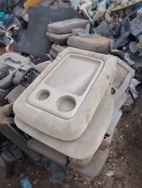 كشنات كرنفال للبيع وكشن مال هايسا نيسان جنبي البصف السايق للبيع 077355...