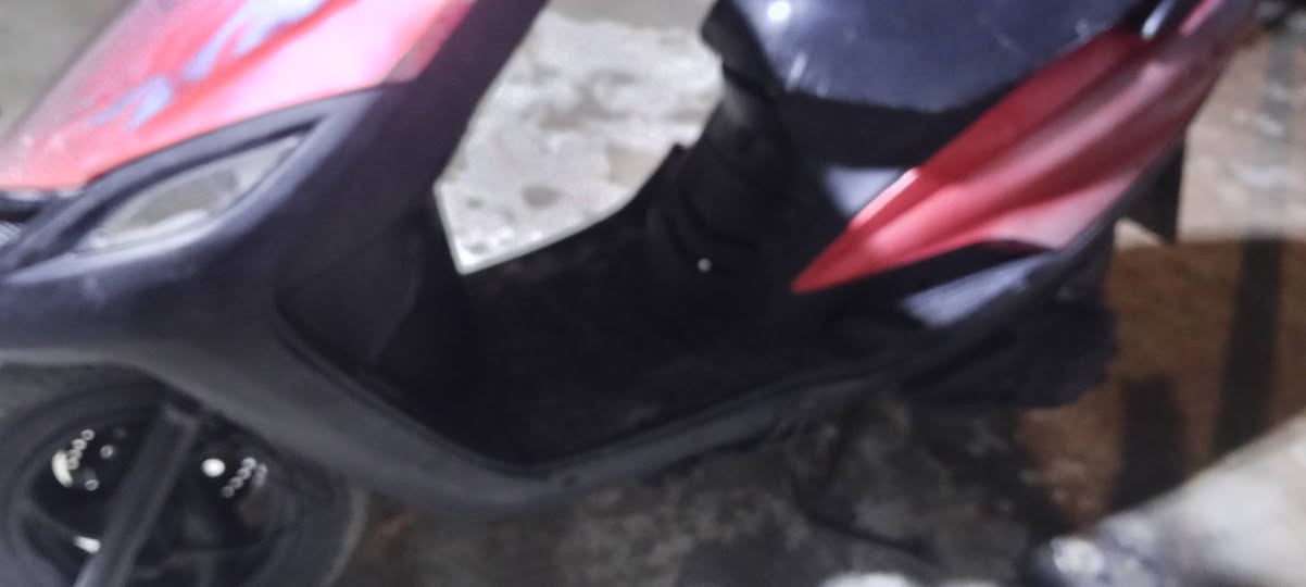 السلام عليكم دراجه ماكس 140 لبيع نضيفه بلاد مسويلها ادامه باتري جديد كابريتر جديد شوته صالنصه عقل ملف كله جديد طك نايلون نكره سلف لبيع اريدها 350 الف وبيها مجال ***********
