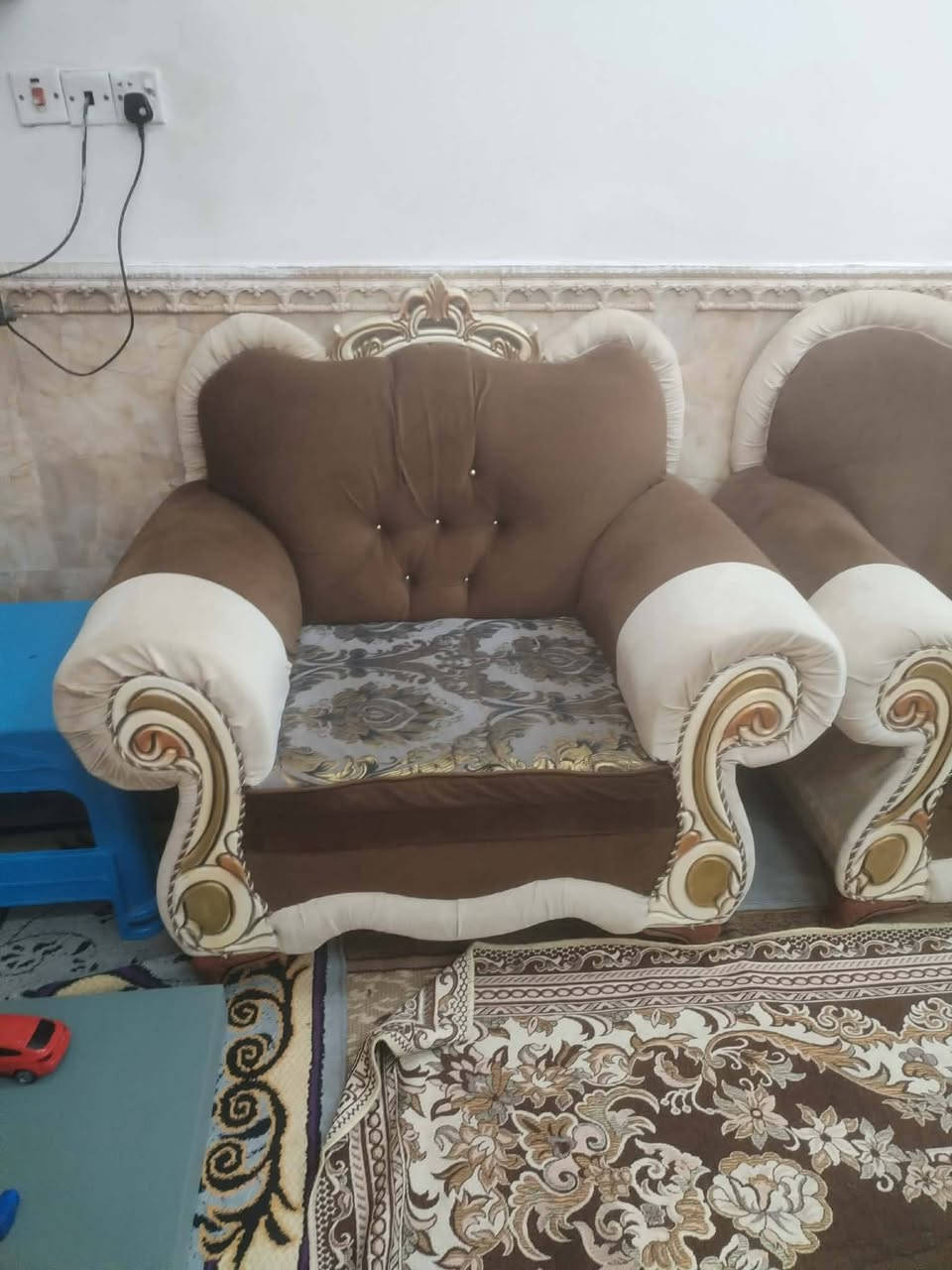 تخم تسكام شغل جديد مستعمل نظيف للبيع السعر ٤٥٠  حله ثوره رقم ***********
