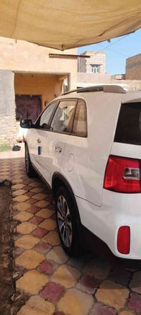 سورنتو ٢٠١٤ • ٦ سلندر ٣٥٠٠ • ماشي ١٧٤٠٠٠ كم