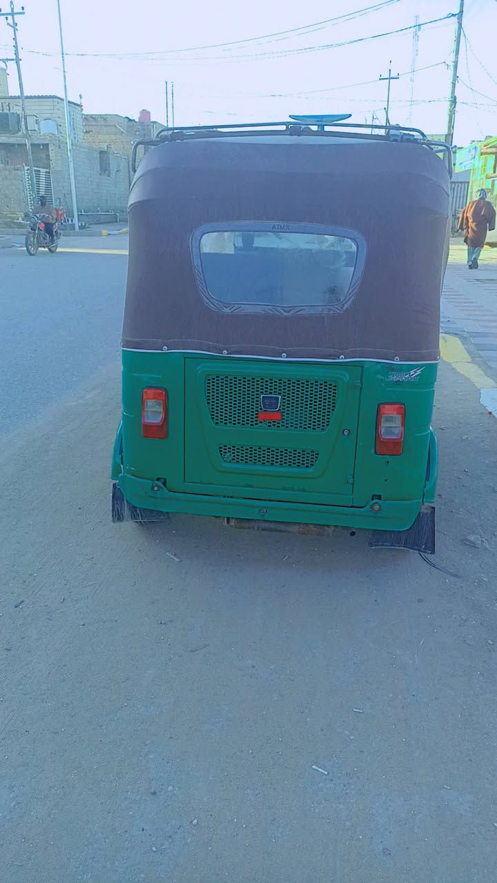 سلام عليكم تكتك 22كفاله عامة كشر ومحرك الي مو شراي الا يع السعر خاص تصال  ***********ق رجع وكول كفالة رقمهة ذيقار مكان ناصرية سوق الشيوخ
