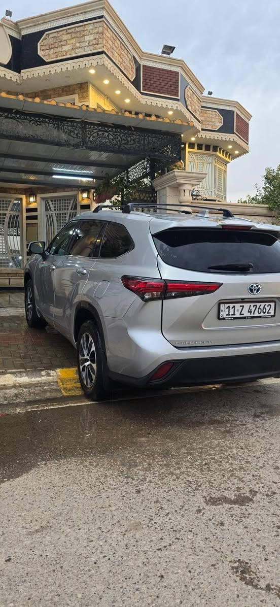 السلام عليكم
هايلاندر٢٣ هايبرد XLE
اعلى فئه بال xle
كلين تايتل بدون حادث بس دعاميه الاماميه
والباقي مكفوله والدعاميه نفسه راجعه بدون صبغ ماشيه٤٥ الف كيلوا وقابله للزياده
السياره جديده
***********
ترهم مراوس براف فور حديثه هايبرد
