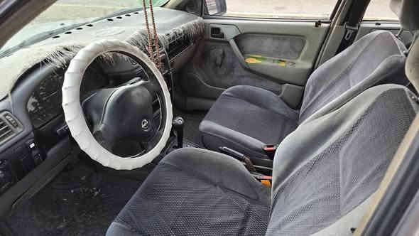 اوبل ٩١ سلفر اوتوماتيك رقم كركوك انكليزي جديد باسمي سنويه لغايه ٢٩ تخم تاير جديد صدر جديد غرفه بلاديه محرك بلشرط كهربائيات كلها شغاله سقف سلايت كير بلشرط كل النمر بس البك بيه خلل السعر ٣٧ ورقه  ***********
