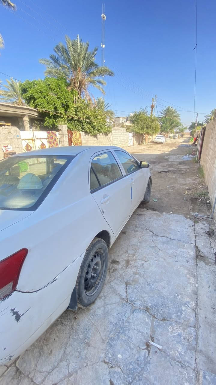 سلام عليكم BYD G3 2013
السياره بسمي رقم بغداد انكليزي 
كير ومحرك بلادي 
محرك بيه لاستيك ولف 
هزه جديد سنويه 2027
سياره كمله ما بيه اي نقص 
سعر(50)
***********
