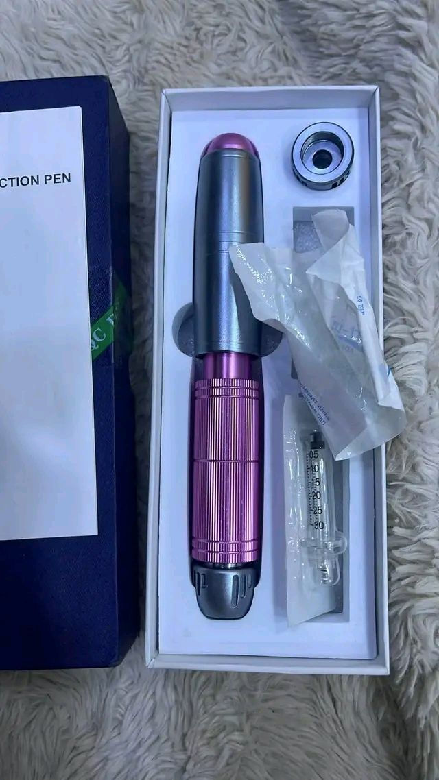 جهاز باله امزون جديد 
(تم الحجز)
قلم هيالورون (Hyaluron Pen)، وهو جهاز تجميلي يُستخدم لحقن مواد التعبئة (مثل حمض الهيالورونيك) في الشفاه أو الوجه.


**إذا كنت صاحب هذا الإعلان وتريد حذفه لأي سبب، رجاءا أرسل رسالة إلى الدعم الفني**