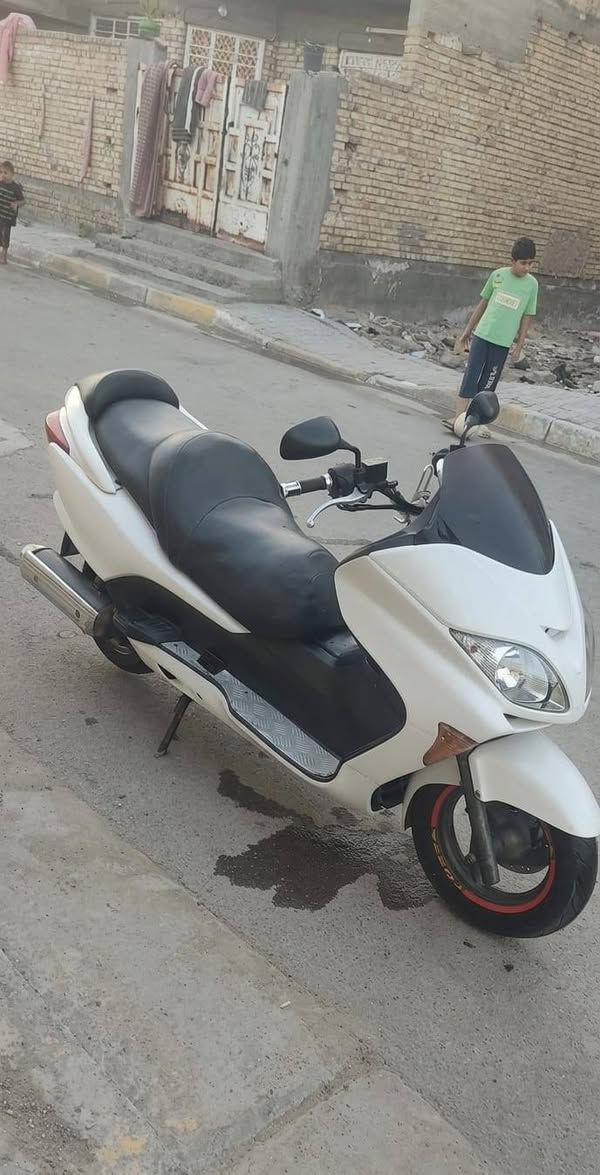فورزه 08دراجه كفاله عامه دراجه عميه  نص سلف رون واحد ونص زنون عالي ناص  اربع اشاير كهربائيات شغاله ستان حساس شلعه معدله بيها منفيس كامل ترايك وين ميعجبك دراجه حلوه مثل مموضح بالصوره سعر 900وبيها مجل بسيط وبخدمت الشراي مكاني بغداد حسينيه الراشديه خدمات مسقط متواصل خاص مع الاتصال ***********
