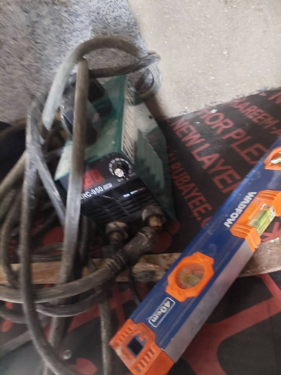 سلام عليكم اغراض حداده للبيع مكاني نجف خاص مفتوح ارد بساع تعليق ماجاوب واتساب ***********
