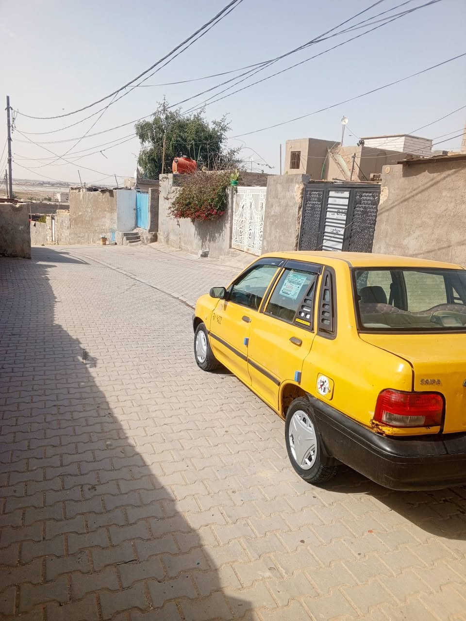 للبيع 2012رقم قادسيه نكليزي سنويا لل31 سياره جاهزه محرك وكير شرط تخم تاير جديد كهربائيات كله شغاله حداديه جديده  دوشمه جديده غرفتها حلوه كلش سياره جاهزه مال جناي 
ما تذب عليها ربع مكفوله من الضربه مصفره هيئه وغرامات

مكان السياره النجف الاشرف ناحيه الرضويه
السعر مناسب الشراي يتصل وبي خير ويدلل 
***********
