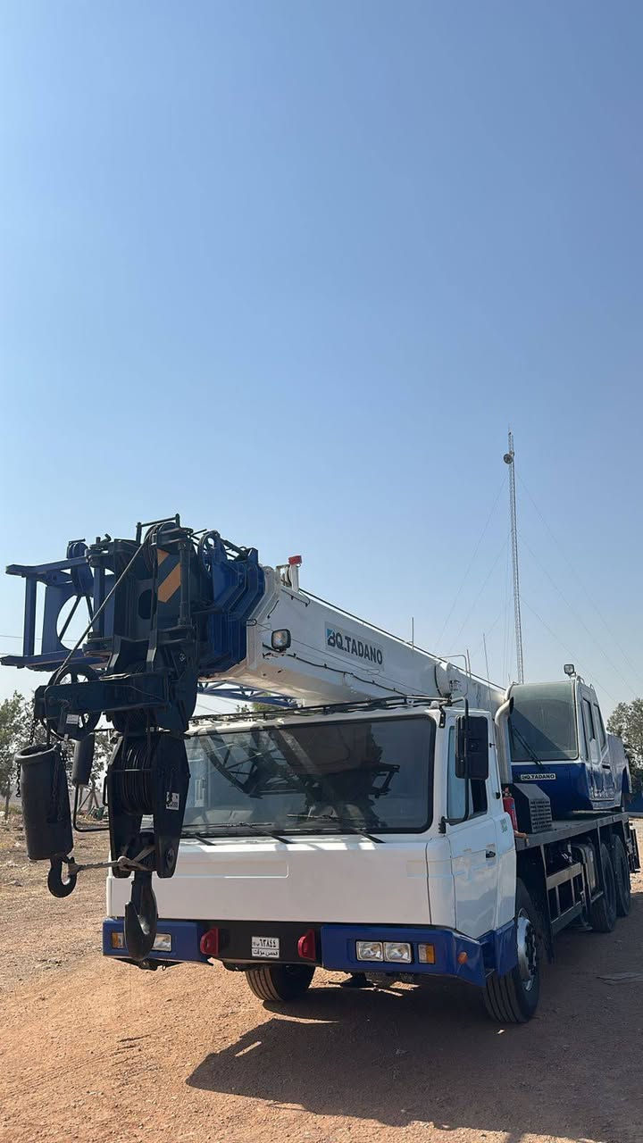 سلام عليكم البيع كرين  جيتي موديل 2009  مكفوله مكان أربيل وتسئاب ***********
