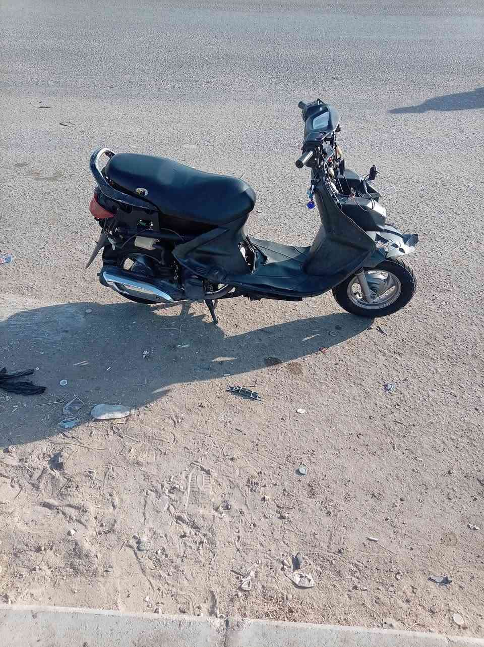 سلام عليكم دراجه للبيع كلها جديده مكينه فول كهربائية شغاله نكره سلف ***********
