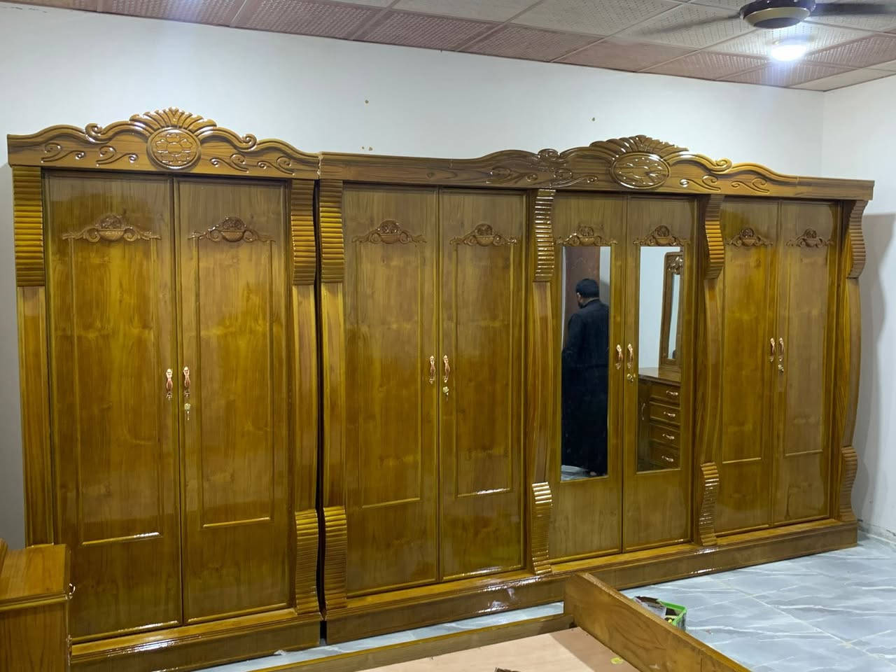 غرفه طابق واحد وجهين صاج تفصال صبغ سحك درجه اولى السعر 1450واكثر تفاصيل عل واتساب ***********
