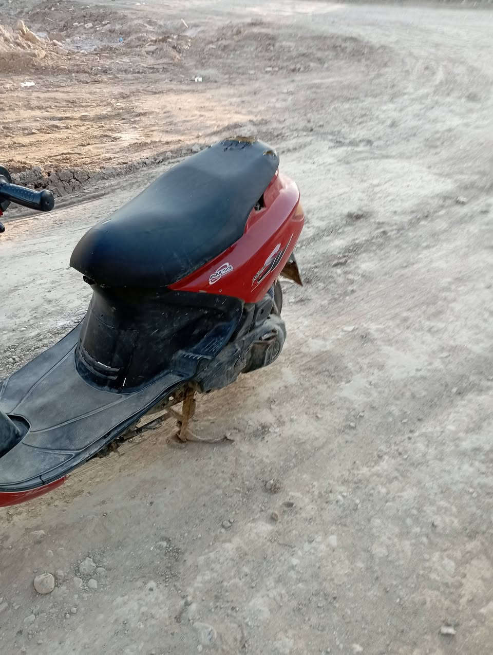 السلام عليكم دراجه فراشه للبيع كله شغاله المكان الحمزة الغربي السعر 190وبيه مجال للشراي للاستفسار ***********واتساب
