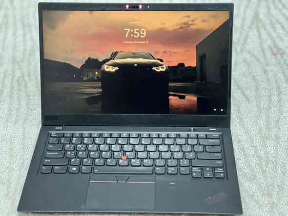 ‏سلام عليكم لابتوب للبيع لينوفو x1 كاربون موصفاته كور 7 جيل ثامن ذاكره 512 ssd رام 16 حجم شاشته 14 لمس شاشته بطاريته تكفيك 5 ساعات واكثر وزن الابتوب كيلو كلش خفيف وسهل التنقل 
مكاني كربلاء سعره 400 مستعجل على بيعته
رقمي ***********
الابتوب كلش قوي ابحث عنه باليوتيوب وشوفه 
وشكرا 💜
