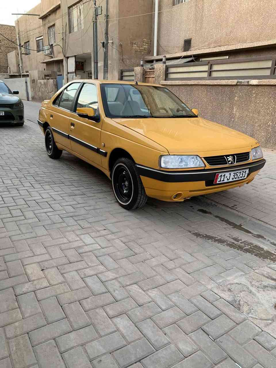 بيجو لميس ٢٠١٥ للبيع
مكفوله من ضربه وصبغ وتبديل
كير مكينه تدفئه تبريد كفاله
تخم تاير جديد وصبغ ويل حراري 
سلف جديد
كلج جديد
ماشيه ١٢٨ حقيقي
بأسمي رقم بغداد انكليزي تحويل مباشر
بيها بارد بالجاملغ الامامي اقل الشبر
مكاني بغداد
سعر ٣٩ وبيها مجال بسيط
***********
