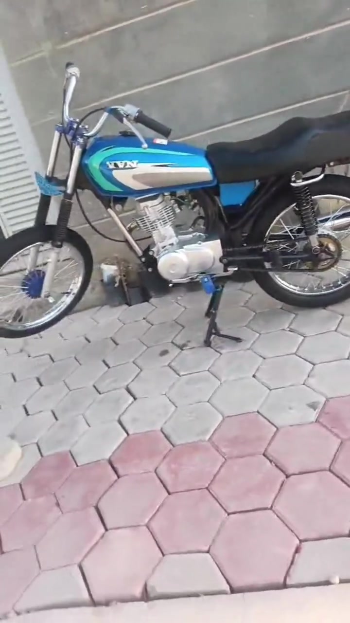 سلام عليكم شباب دراجه البيع مكفوله كفاله عامه شاصي وراق وصولي شاصي وراق ١٩ دراجه ستوهه معمره كلهه سته وعشرين فول دراجه مكاني دوانيه ❤👍🏾


**إذا كنت صاحب هذا الإعلان وتريد حذفه لأي سبب، رجاءا أرسل رسالة إلى الدعم الفني**