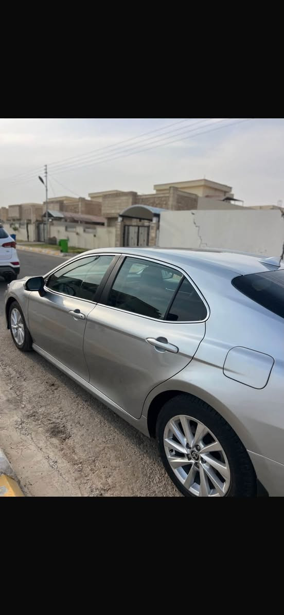 سلام وعليكم
كامري 
موديل 2023
نوع LE 
ضرر فقط بنيد بدون دواخل شرط
تخم تاير جديد 
رقم اربيل باسمي
سعر 195 وبيها مجال
رقمي ***********
