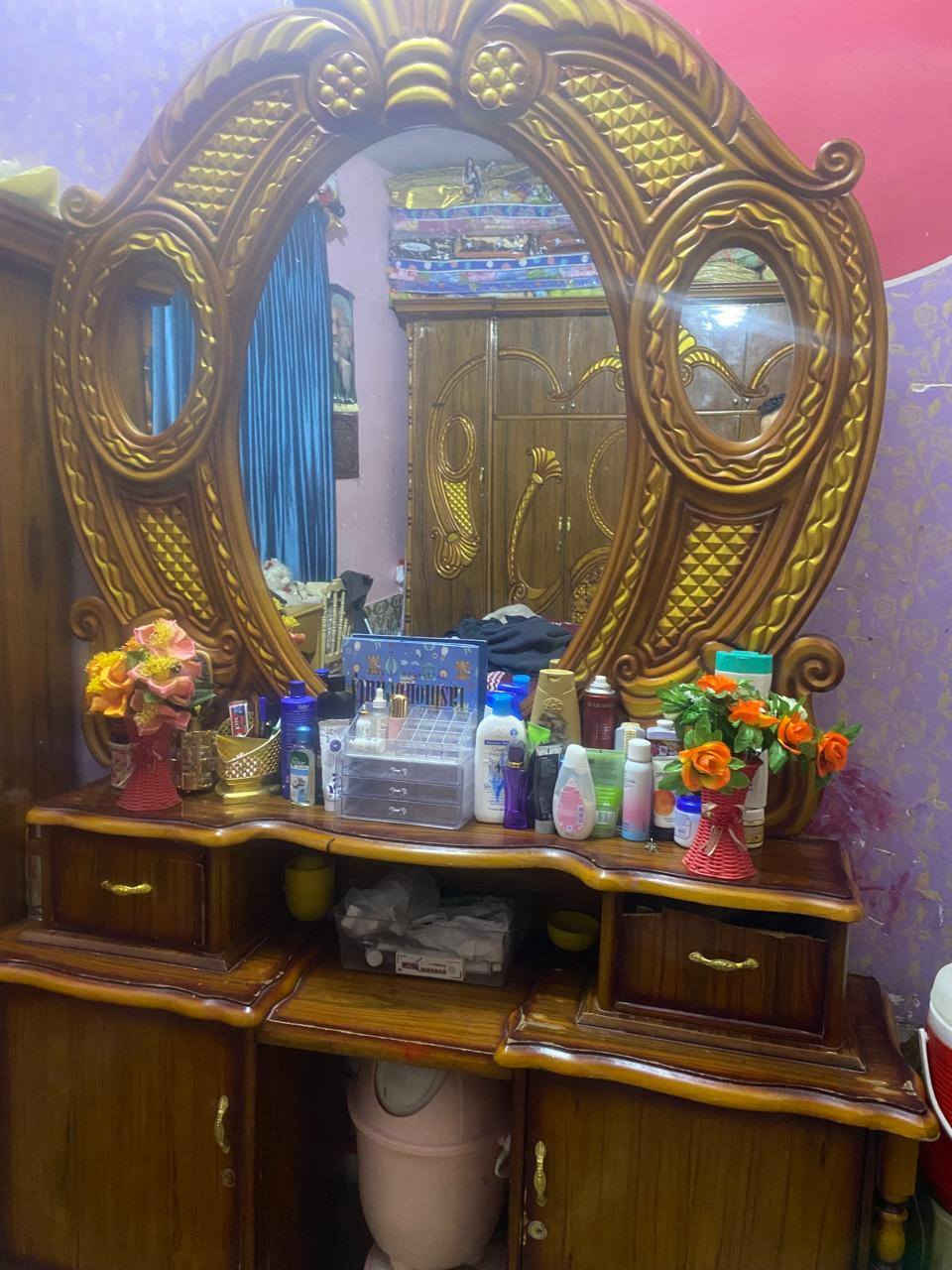 السلام عليكم
غرفه للبيع للاستفسار
***********
