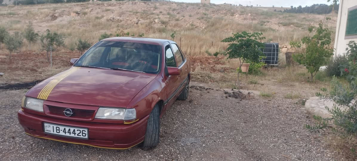 اوبل فكترا موديل 90 ماتور 2000 انجكشن مرخصه 10/25 قير عادي السعر 1100


**إذا كنت صاحب هذا الإعلان وتريد حذفه لأي سبب، رجاءا أرسل رسالة إلى الدعم الفني**