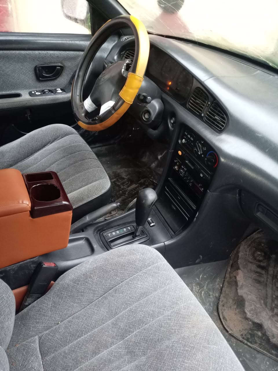 السلام عليكم سوناتا2 موديل 1993سياره نظافته خير من الله مكينه وگير مكفوله السعر 40وبيهه مجال بسيط وشرط التحويل بأي يووم يعجبك ***********
