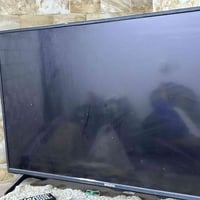 تلفزيون النوع شونك ٤٥بوصه ٦٠هيرتز السعر ١٢٥وبي مجال بسيط 07714078927