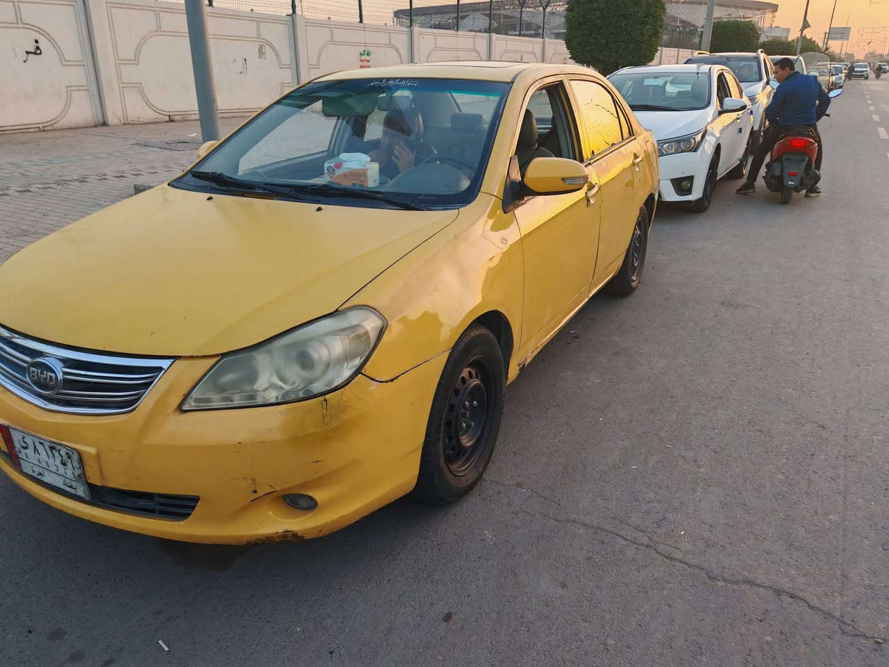 بي واي دي موديل ٢٠١٣ السياره حره  السياره تخم تاير  تبريد شغال
السياره بيه تبديل قبق جنطه والجملغات الوره مسحوبه ع البارد
السعر ٤٠ ورقه
غير متواجد على النت   *********** التواصل ع الرقم او واتساب
