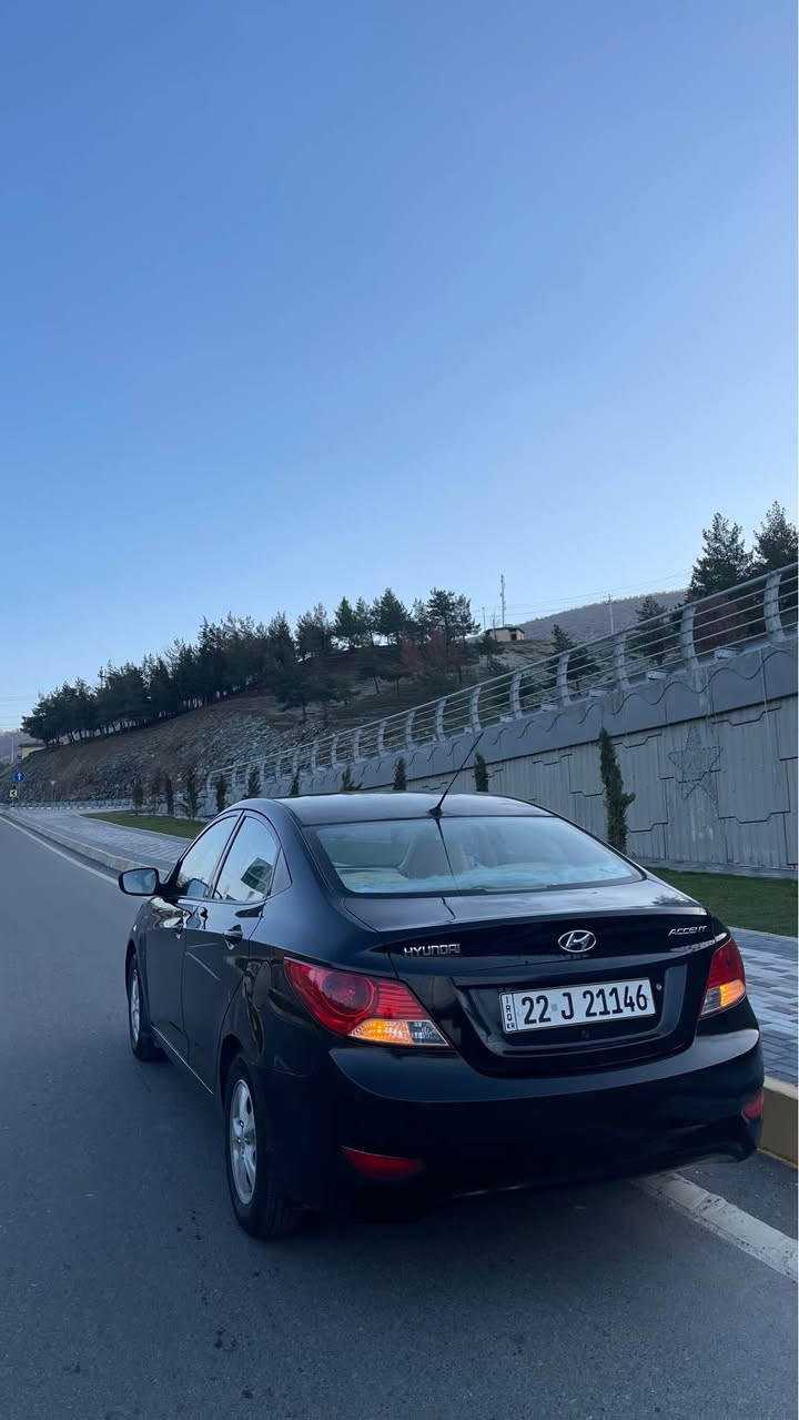 ئەکسێنت 2012 گێر عادی 5 پارچە بۆیاغ گێرو مەکینە بە شەرت هەزەو سەنەوی نوێیە بێ مەسروف أربيل, العراق


**إذا كنت صاحب هذا الإعلان وتريد حذفه لأي سبب، رجاءا أرسل رسالة إلى الدعم الفني**