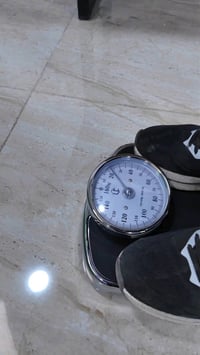 ميزان ميكانيكي