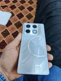 انفنكس GT 20 برو نضيف بلادي مامفتوح 250 الف قفله بدون عمله 07903861060...