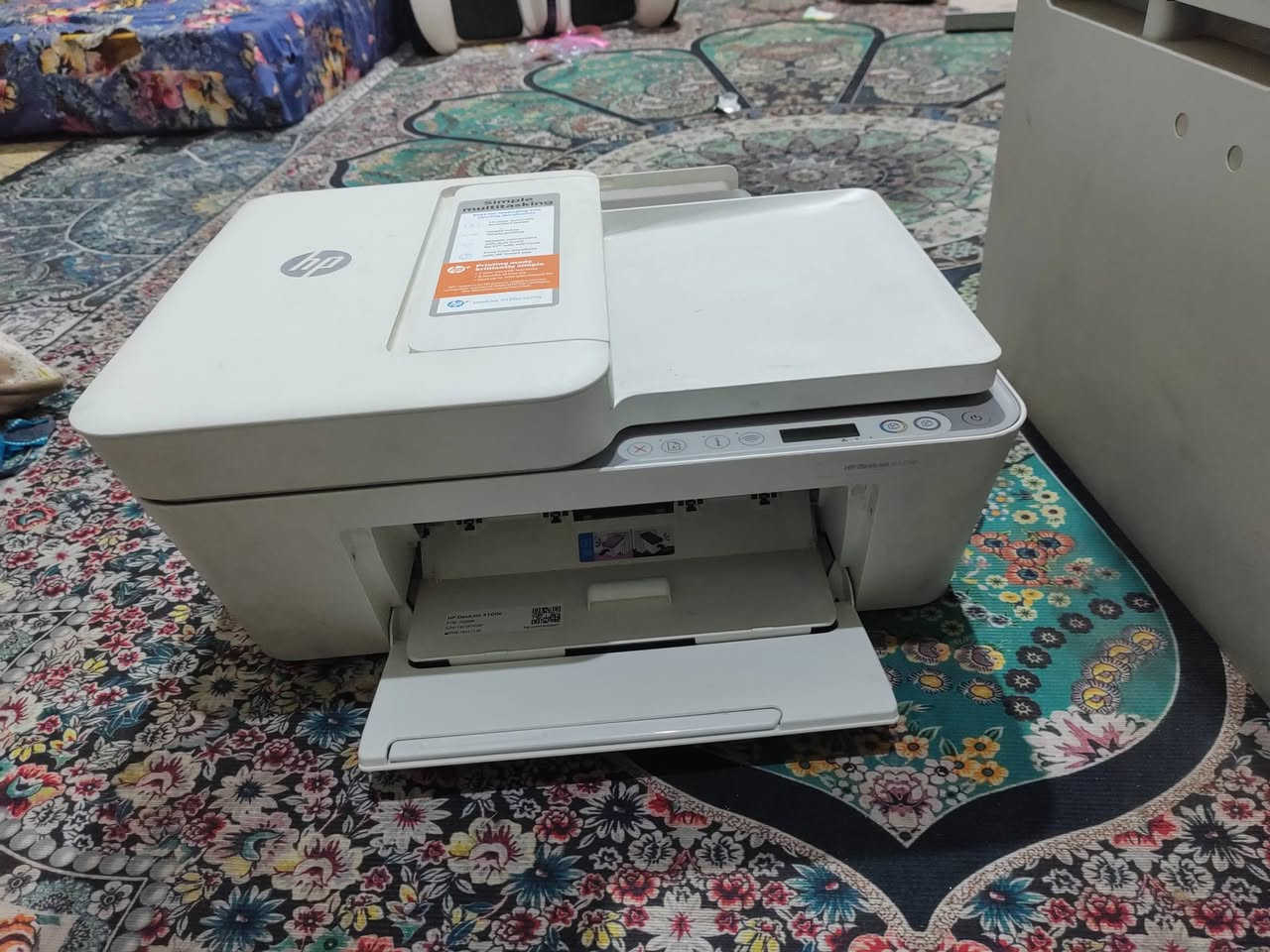 طابعتين واحدة hp تنربط على التليفون wi fi و واحدة كانون
نظافة ١٠٠ بالمية..
الhp سعرها 100
و الكانون  سعرها 300
*********** مكان بغداد باب المعظم
