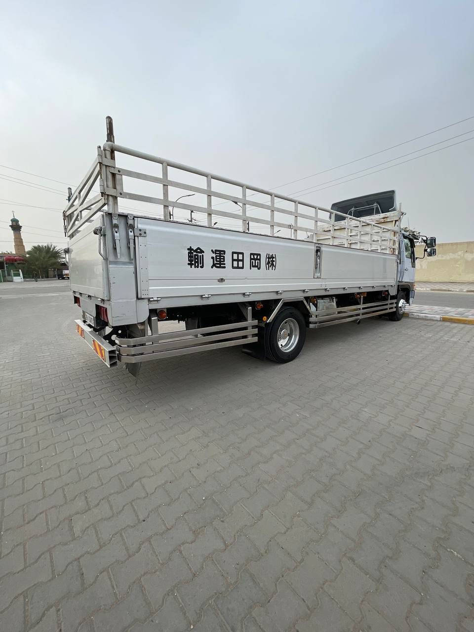 هينو انكر 1997 80عادي خطين مكينا حاويا مجموعه سوبر جاهزا
الاستفسار /***********
