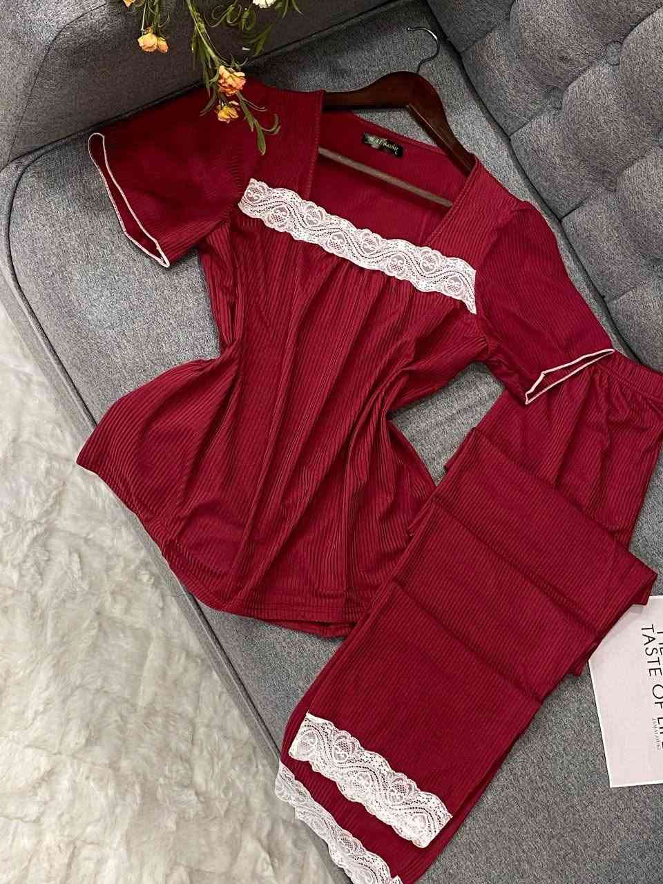 متابعينا اقوى عرض سوينالكم 😍😍

سوت طلعة يصير او منزلي 
8 موديلات 
الدرزن يجي موديل واحد عدة الوان و قياسات 
L...xl...xx
السعر السابق 95 

✅️حاليا ✅️ 85 الف


**إذا كنت صاحب هذا الإعلان وتريد حذفه لأي سبب، رجاءا أرسل رسالة إلى الدعم الفني**