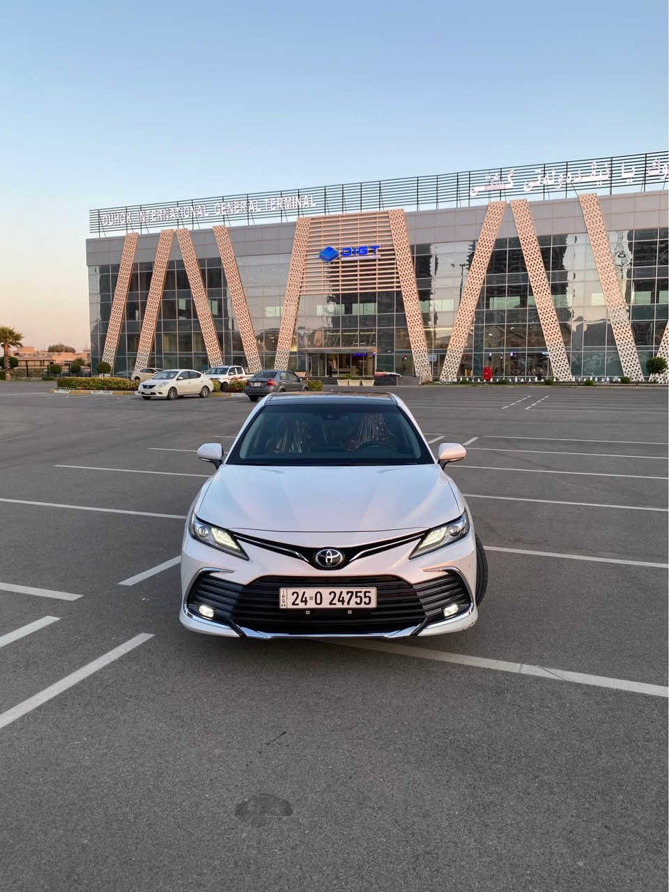 Toyota Camry XLE 2024 
السيارة كلين تايتل بدون اي ملاحضة 
مواصفات روسية  داتاشو بانوراما ٥ كاميرات 
داخل قيسي الگيج الكتروني 
يعني السيارة تجي فولل فولل مواصفات
ماشية ٣٥ الف كيلو 
السيارة تجميع صيني عل منافيست يابانية الأصلية 
سعر مميز ٢٤٤$ ورقـة و بيها مجال 
للمزيد من المعلومات اتصل على هذا الرقم 
كورك-واتساب
(***********) سميل, دهوك
