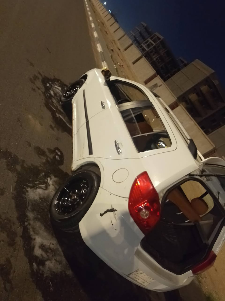 جيلي ام كي٢٠١٣محرك كورلا ٤براغي تخم تاير حداده مشط كهربائيات كلهه شغاله السياره بالبصره رقم بغداد بدون راعي اكفل سرقه وعشايرالسعر ١٨ورقه رقم الموبايل ***********

