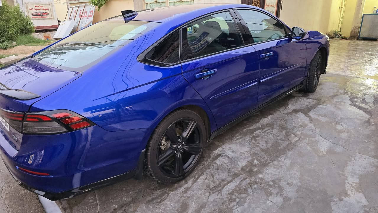 سلام عليكم ورحمة الله وبركاته .
هوندا اكورد 2023 SPORT L للبيع
ماشية 48000 ميل تقريبا 78000 كيلو 
السيارة بدون صبغ بيه بارد بالبنيد ، طاك بيه ايرباك ستيرن وبردة . 
السعر 178 ورقة .  
السيارة نظيفة وحلوة مال جني وسعره مناسب في ضل الكمرك الجديد .
صور الضرر مع المنشور استبدال دعامية امامية فقط وتعديل البنيد عالبارد .
للتواصل ***********
