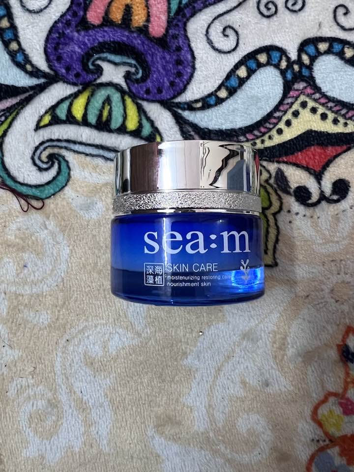 السلام عليكم بنات منتجات للبشرة بانسب الاسعار اي منتج يعجبج اخذي صورتة ودزي خاص


**إذا كنت صاحب هذا الإعلان وتريد حذفه لأي سبب، رجاءا أرسل رسالة إلى الدعم الفني**