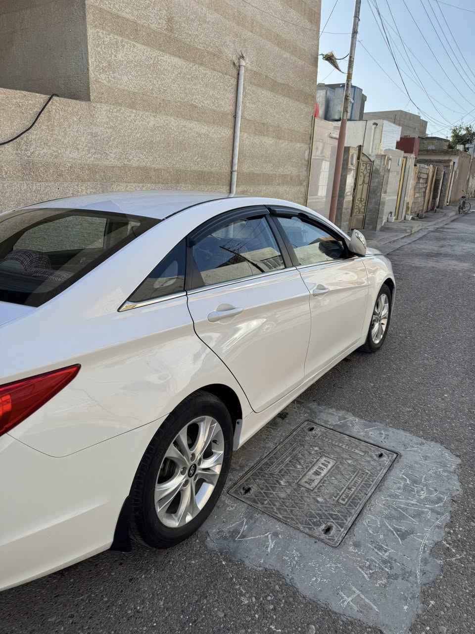 السلام عليكم سوناتا موديل 2013 خليجي العنوان صلاح الدين بلد السعر 140وبيه مجال بسيط رقمي ***********
