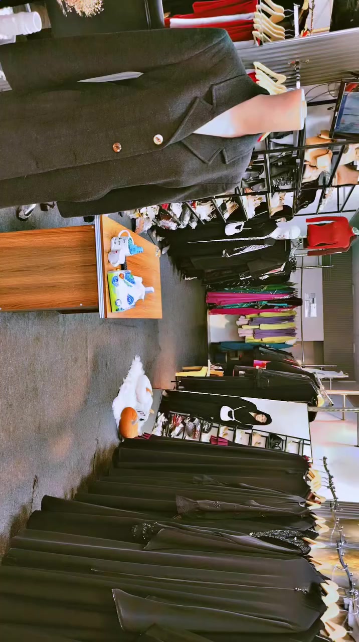 محل للبيع في حي ميسان بداية شارع الكيات مقابیل كلية الأمام. مجاور مطعم طائر السنونو
مساحه 3 × 13 = 39م
يحتوي المحل على
ديكور خاص
كامرات
بلازما
فنر كهربائي
أوتي بخار
ميز +كرسي

بيه بضاعه خير من الله
عبائات جديده كويتيه
عبائات بالله
كوتات
بوتات
اخذيه كعب
جراكز صيفيه
سليبر صيفي
سليبر شتوي
عطور
شالات
مخاور صيفيه رمضانيه
دراعات
عبائات راس
بانتوات
هاينكات
+يحتوي على صحيات +مكان تبديل 
هوي بيه بضاعه المحل خير من الله
سبب للبيع الحمد لله والشكر فتحت مشروع ثاني وبعد مافارغ اكعد بيه
للتواصل دايركت
او على الرقم التالي
***********
