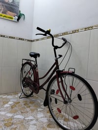 بناتي • ياباني ٢٠١٧ • تايرات جدد