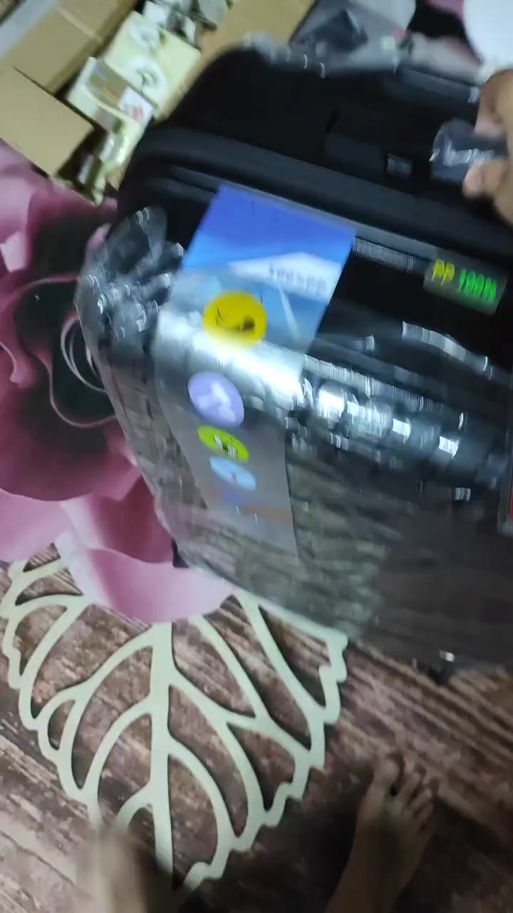 الكبيره جدا جدا
60 الف
الكبيره 50 الف
الوسط 40
الجنط مواصفاتهن
نوعيه pp ضد الكسر جلاتين
مقاوم للصدمات للخدش
قفل سري


**إذا كنت صاحب هذا الإعلان وتريد حذفه لأي سبب، رجاءا أرسل رسالة إلى الدعم الفني**