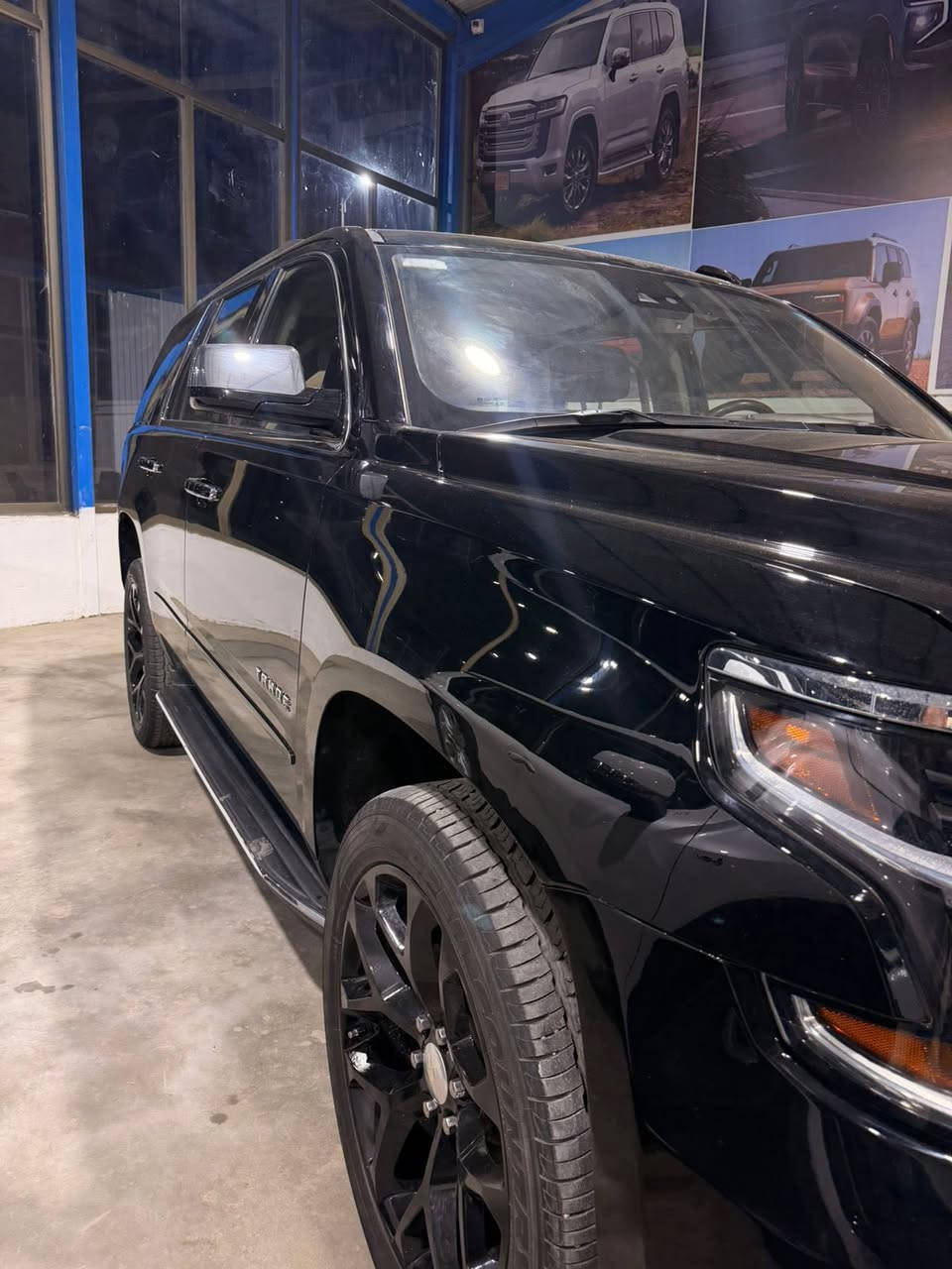 ‏ 🌹تهديكم شركة مبين كار لتجارة السيارات 🌹

CHEVROLET  PREMIER

تاهو 2020 بريمير خليجي

 ماشيه. 60  

المواصفات                       

فول مواصفات ١/١

٨سلندر

سلايد(فتحة قمارة)

كراسي جلد اصلي

كراسي اثنين كهرباء

كراسي هزار(عند اقتراب السيارة من اي شي)

كراسي خزن(ميموري)

كراسي(تدفئة+تبريد)

كراسي خلفية كهرباء

كراسي خلفية تدفئة

تبريد خلفي شاشة

شحن الهاتف لاسلكياً

رادار

سائق آلي

كروس سرعة

داتا شو DATA SHOW

٣ بصمات

فول تحكم استيرن(جهتين امامي+جهتين خلفي)

استيرن كهرباء

استيرن تدفئة

شاشة عرض الاعطال

صندوك كهرباء(شفط)

فتح صندوك تلقائيا عن طريق القدم(صندوك جلاق)

نظام السير على الخط

دبل كير(عادي+اوتوماتيك)

دبل حساس(امامي+خلفي)

نظام تحكم بمستوى الضوء الداخلي

مانع تزحلق

پدل كهرباء(تحكم كهربائي بالبريك والبانزين)

نظام فتح الابواب لاسلكياً

فور ويل

شاشة امامية كبيرة اصلية

شاشة خلفية DVD اصلي 

كامرة خلفية 

تشغيل عن بعد

قاصة سرية

دوسات كتابة CHEVROLET

اشارة بالمري

مري كهرباء(شفط)

لايت عدسة زنون

لد امامي

سستم_صوت

داتاشو كبيره 

كيجات ديجتال 

موصفات لبريمير بعد معروفه هيه اعلى فئة

ملاحضه صور التقرير موجوده

السعر عند الاتصال ✅

***********
***********

               العنوان :- بغداد _معارض القناة النموذجية _ قرب وزارة النقل 📍
