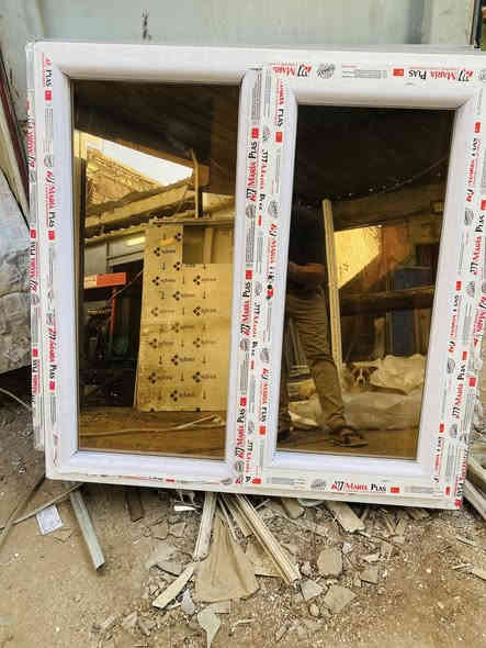 السلام عليكم احبائي معمل التركيPVCوالألمنيوم 
اسعار تنافسية للابواب والشبابيك والقواطع تركي درجة اولى نصنع جميع القياسات  العنوان بغداد باب الشيخ للاستفسار والطلب اتصل على***********
