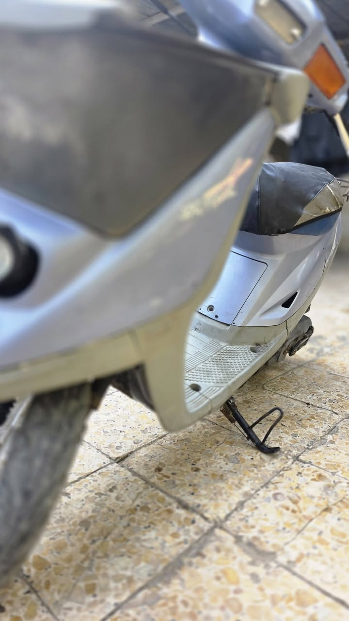 دراجه 60 للبيع كلشي شقال بيهه سلف هندر كهربءيات تراجه نضيفه ***********
