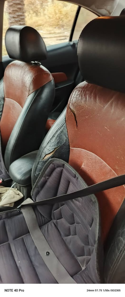 كروز ٢٠١٠ خليجي محرك ١٦٠٠ بيها جاملغ وبنيد رش بدون دواخل رقم بغداد دولي كير محرك تايرات خير من الله المايعجبه لا يعلق رحمه لوالديكم عارضها ٨٠ ورقه وبيها مجال مكانها صلاح الدين فتحة بالقماره حساسات


**إذا كنت صاحب هذا الإعلان وتريد حذفه لأي سبب، رجاءا أرسل رسالة إلى الدعم الفني**