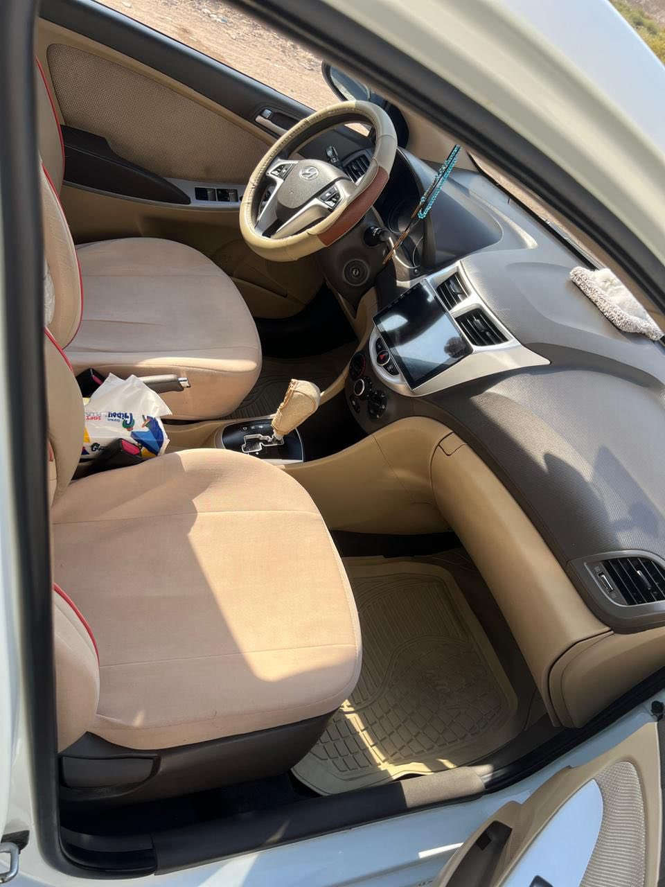 السلام عليكم… للبيع هونداي اكسنت
موديل 2013
وارد خليجي
نظيفة جدا مابيها ضربة ولا تبديل ولا صبغ
دوش محرك 1600
ماشية 91
رقمها بابل مشروع
السيارة موجدة في بغداد
السعر 104$ وبيها مجال
للاستفسار الاتصال على الرقم ‭٠٧٧٠ ٠٨٩ ٩٢٥٨‬
