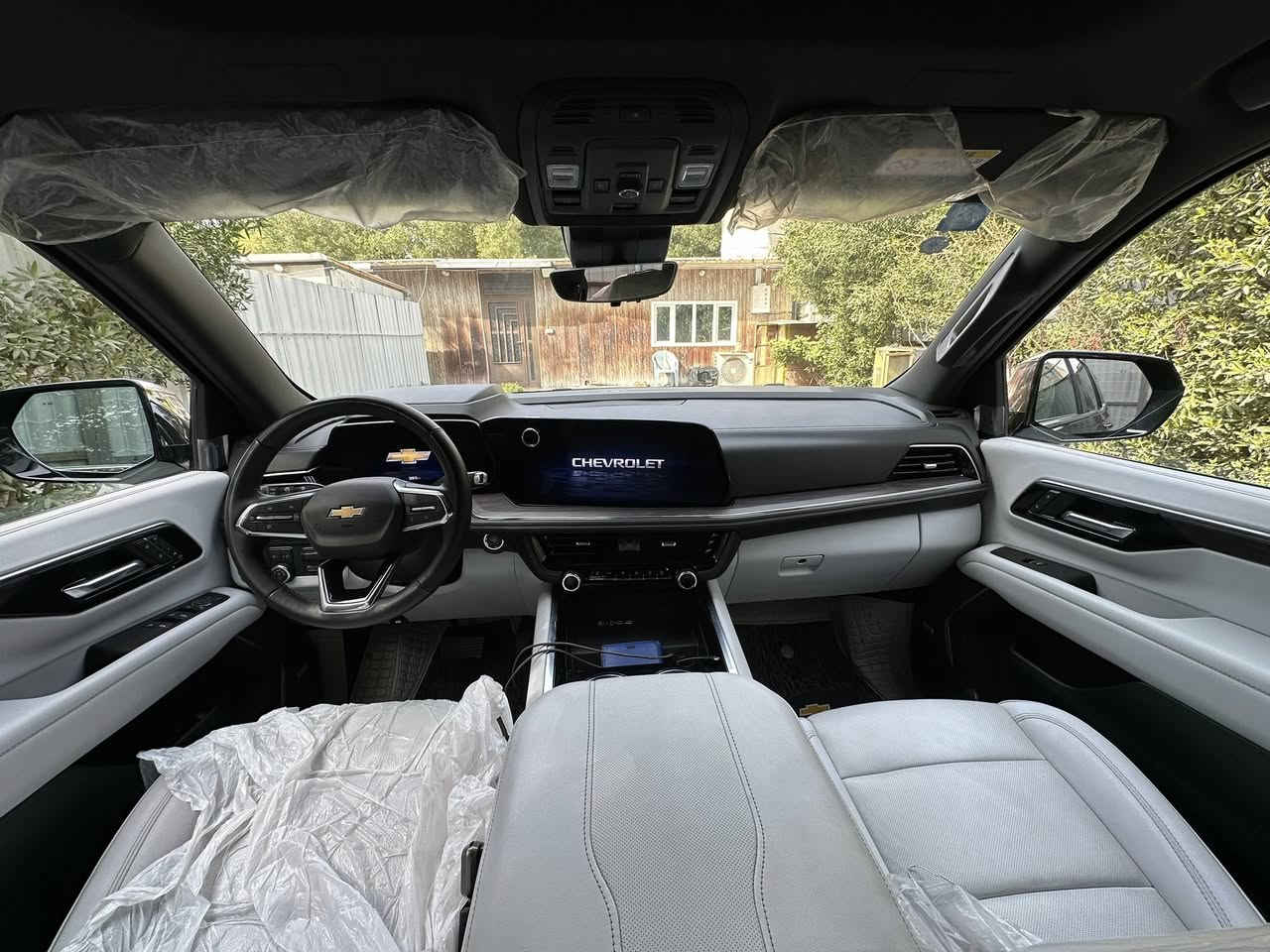 السلام عليكم تاهو 2025بريمير فول مواصفات باسمي ماشي 32 الف خليجي مكفول كفاله عامه مغلفه ppf بل كامل مكانهه بغداد شارع فلسطين 
السعر 73000 يعني 7 شدات و30 
***********
