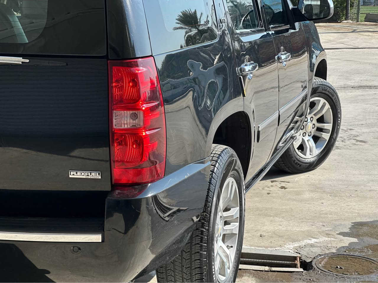 للبيع تاهو موديل 2011 بغداد فول الفول واحد ع واحد سلايد شاشات كامرة حساسات تبريد بالمقاعد جلد منفصل دوسات من امريكا بلاد زنون هواي مواصفات مكانها بغداد الكاظمية ‭*********** 
السعر 220 وبيها مجال بغداد, العراق
