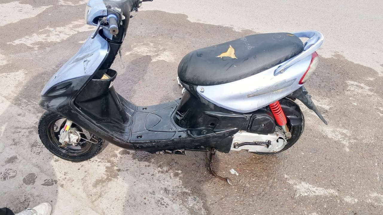 السلام عليكم دراجه ماكس الدراجه نضيفه نكره سلف نقصها بس كلجات والبقيه كله شغال السعر 250 وبيها مجال بسيط مكاني بغداد البياع شارع الضغط *********** واتساب موجود
