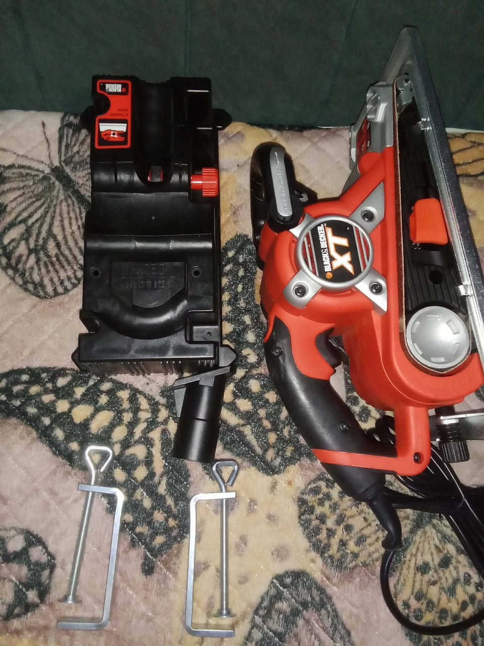 قطه باله جديده سنفاره غير مستخدم مجرد فتح فحص فقط ملحقات كاملة ماكو اي نقص كله جديد حقيبة جنطه كبيره وزنها تقريبا 10 كيلو شي راقي ماركه امريكي شركه بلاك اند أنكر باقي تفاصيل خاص


**إذا كنت صاحب هذا الإعلان وتريد حذفه لأي سبب، رجاءا أرسل رسالة إلى الدعم الفني**